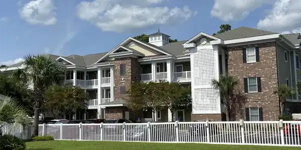 4869 Magnolia Pointe Ln.