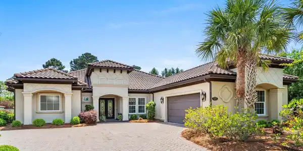 9006 Bella Verde Ct.