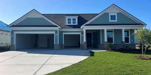 1508 Crested Iris Way