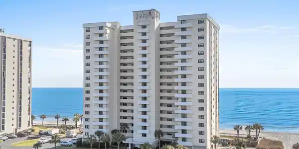 10100 Beach Club Dr.