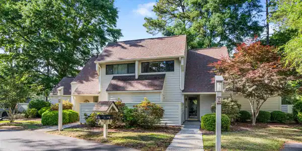 290 Tall Pines Way
