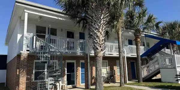 804 S 12th Ave. S