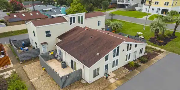 800 9th Ave. S