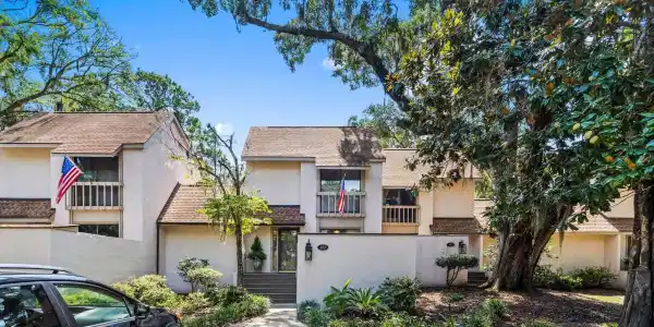 30 Peter Horry Ct.
