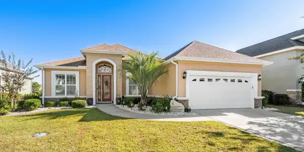2315 Via Palma Dr.