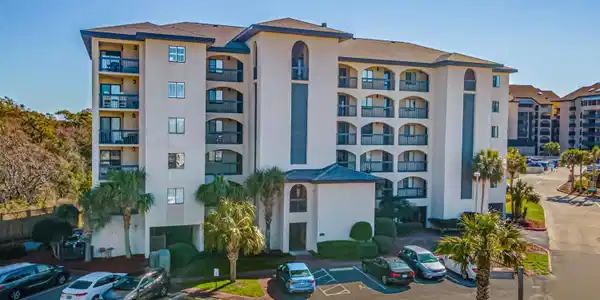 200 Lands End Blvd.