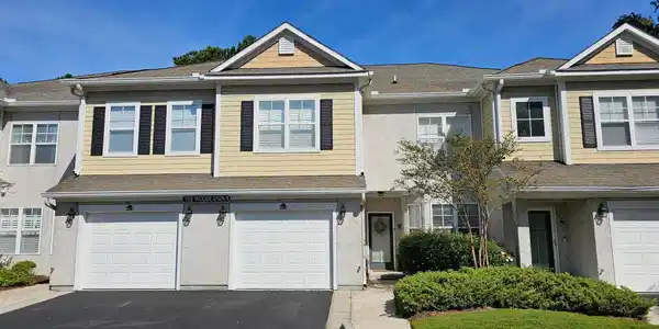 2450 Marsh Glen Dr.