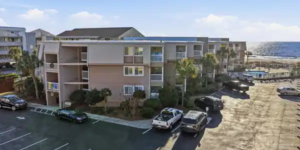 9560 Shore Dr.