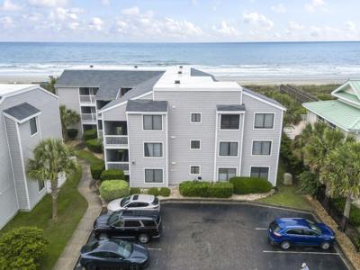 1820 N Ocean Blvd.