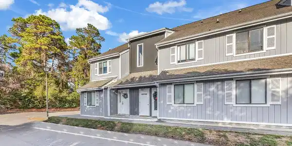 3700 Golf Colony Lane