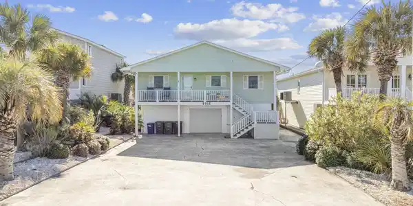 5916 Channel St.