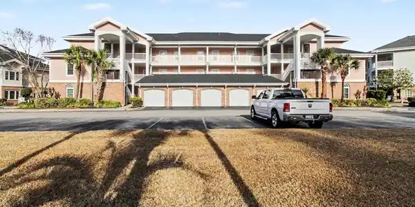 4823 Orchid Way