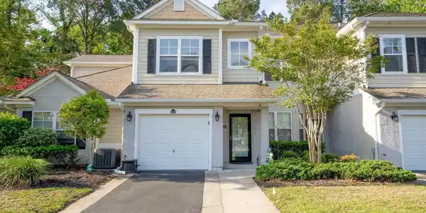 2450 Marsh Glen Dr.