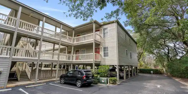 107 Toby Ct.