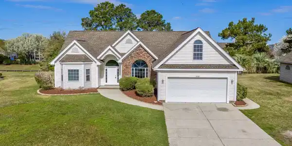 1537 Southwood Dr.