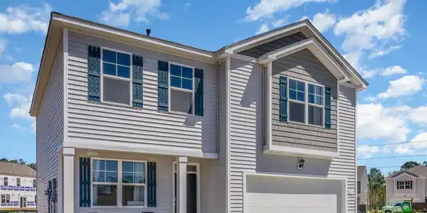 3653 Bell's Lake Circle