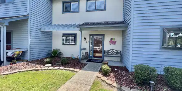 775 Plantation Dr.