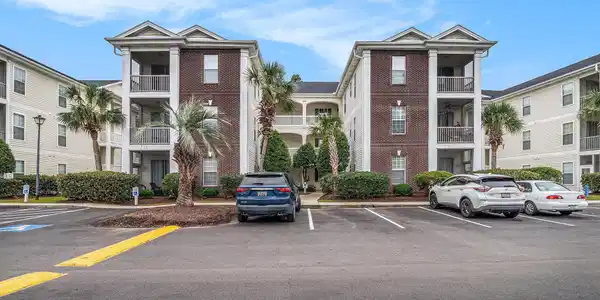 480 River Oak Dr.
