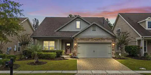 1837 Orchard Dr.