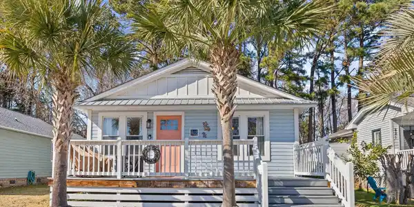 817 Main Sail Ct.
