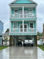 699 Elizabeth Dr.