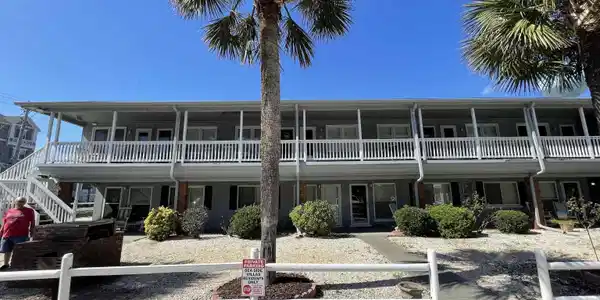 5909 N Ocean Blvd.