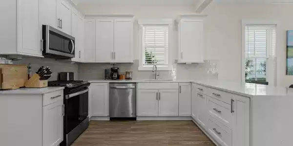 Image 4 Image 4