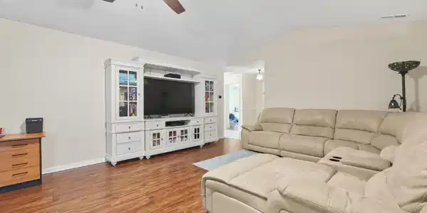 Image 3 Image 3