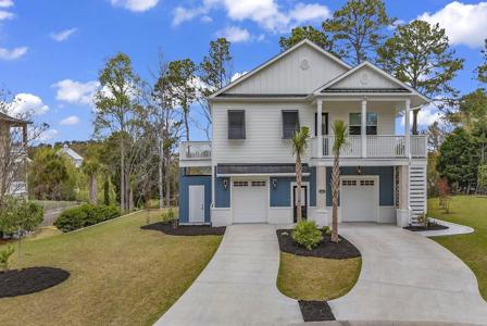 2807 Ships Wheel Dr.