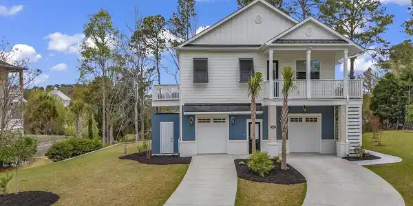 2807 Ships Wheel Dr.