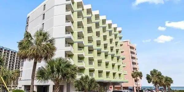7000 N Ocean Blvd.