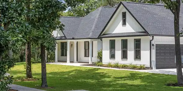 Image 2: Modern inspired farmhouse with roof with shingles, Image 2: Modern inspired farmhouse with roof with shingles,
