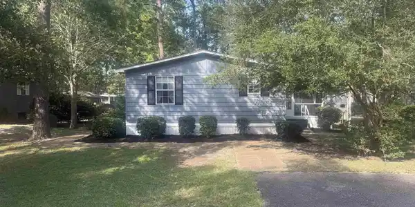 712 Raleigh Trail