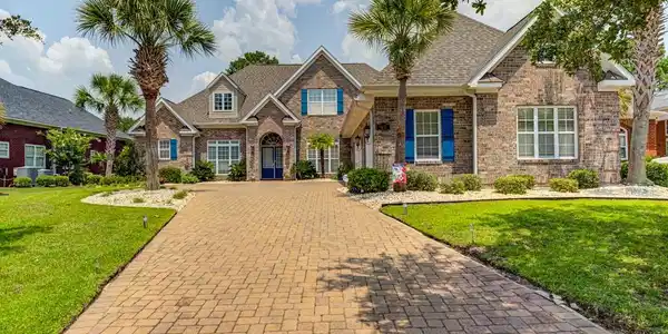 5407 Pheasant Dr.