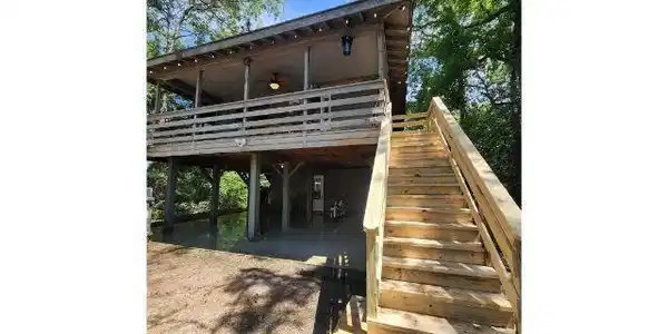 2419 Hilton Dr.