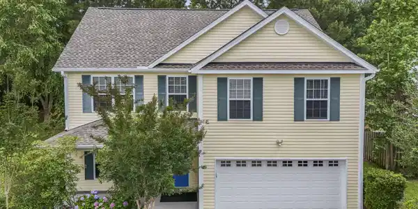136 Molinia Dr.