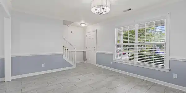 Image 4 Image 4