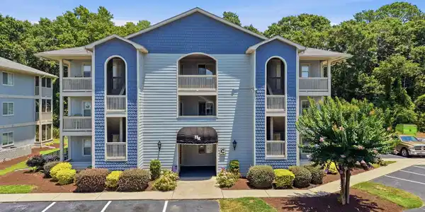 4490 Coquina Harbour Dr.