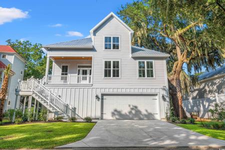596 Collins Ave.