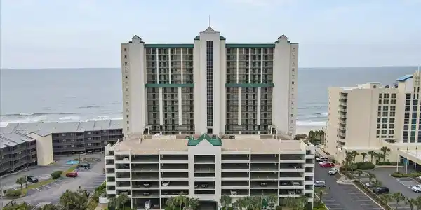 102 N Ocean Blvd.