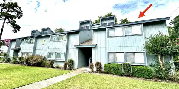 10301 N Kings Highway