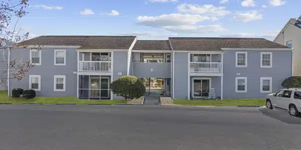 1356 Glenns Bay Rd.