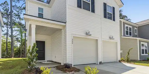 600 Southwind Way