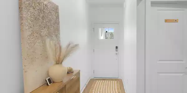 Image 4 Image 4