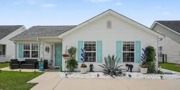 213 Lynco Ln.