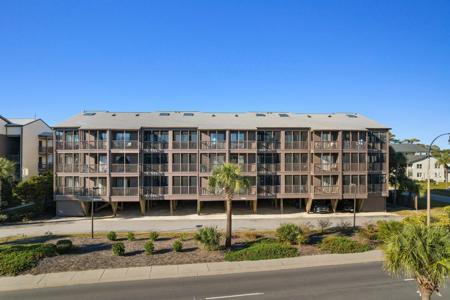 207 N Ocean Blvd.