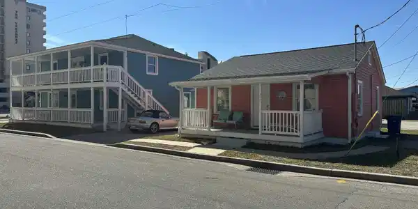 205 5th Ave. S