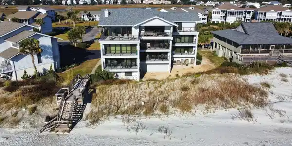 647 Norris Dr.