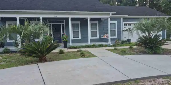 359 Country Club Dr.