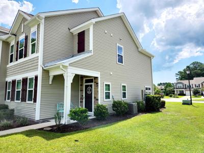 516 Papyrus Circle